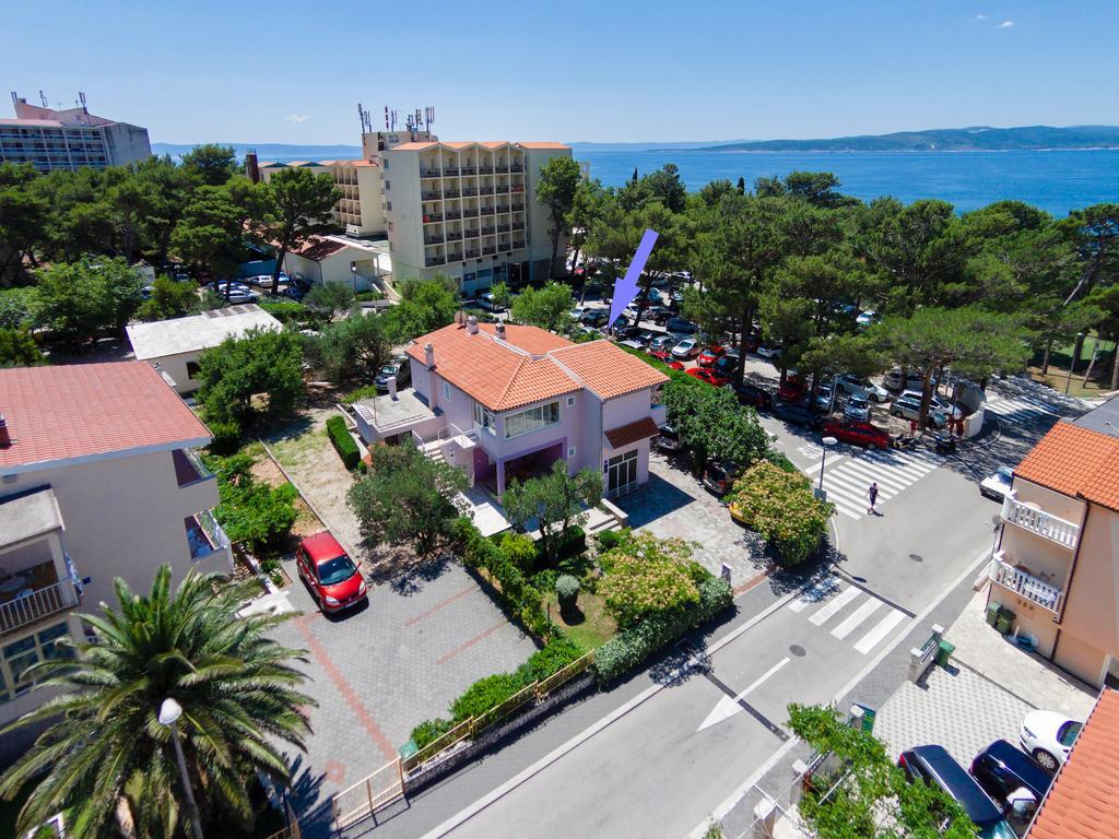 Apartments Villa Lilla Baska Voda Bagian luar foto